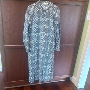 Westside brand Black and White Sheath Kurta with Bishop Sleeves